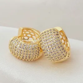 Brinco Argola microzirconia cravejada banhada a ouro
