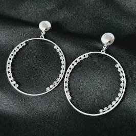 BRINCO PENDULO ARGOLA GRANDE CRAVEJADA BP