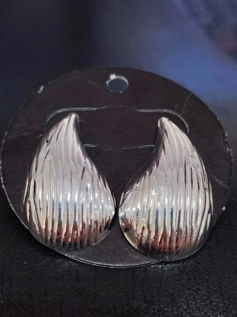 BRINCO CONCHA TEXTURIZADA 13x21mm BP