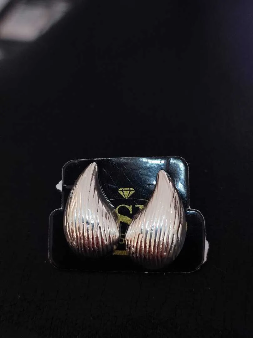 BRINCO CONCHA TEXTURIZADA 9x14mm BP