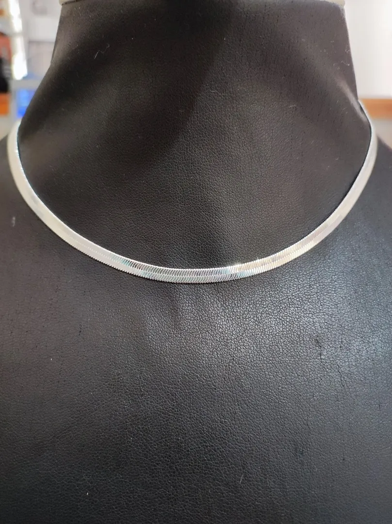 GARGANTILHA CHATADA DE 4mm BP