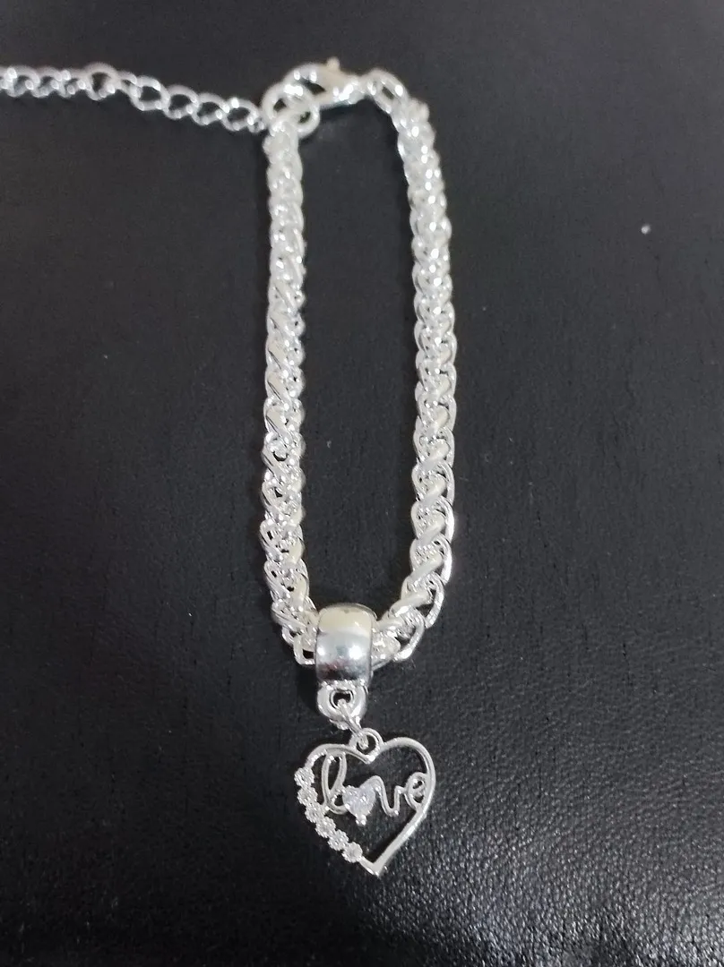 PULSEIRA ELO 1X1 TRIPLO + PINGENTES DIVERSOS BP